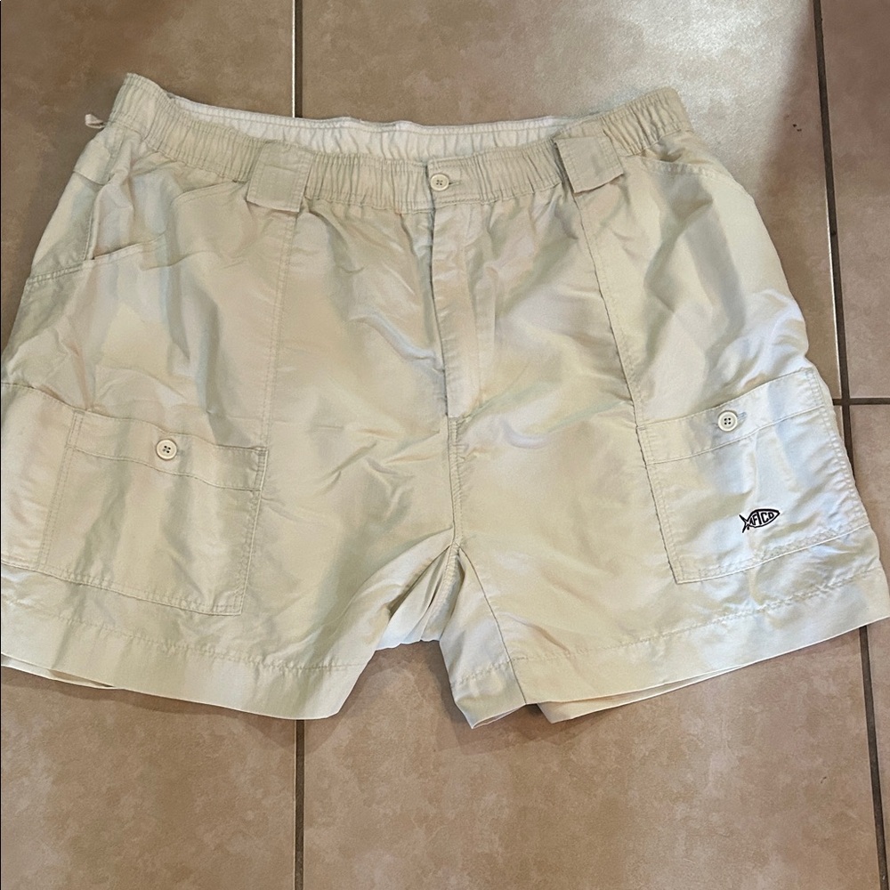 AFTCO Light Tan Cargo Shorts for Men